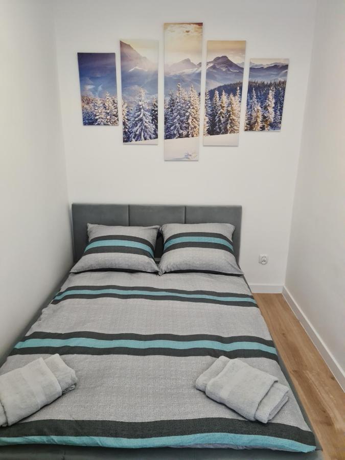 Apartament De Luxe Emily Jelenia Góra Buitenkant foto
